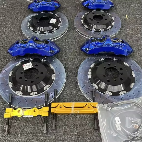 新型アップグレードオートレーシングブレーキキャリパービッグブ - Brake Caliper のレビューと価格